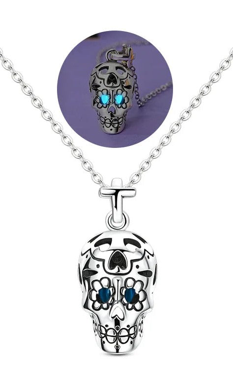 Sterling Silver Skull Pendant with adjustable chain.
