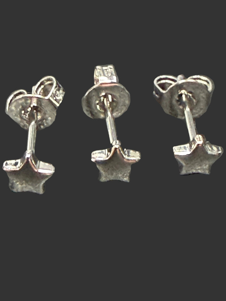 Three Piece Star Stud Set