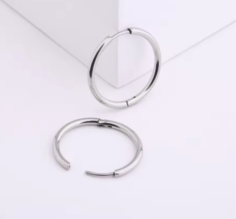 Titanium Hinged|Hoop Clicker Earrings