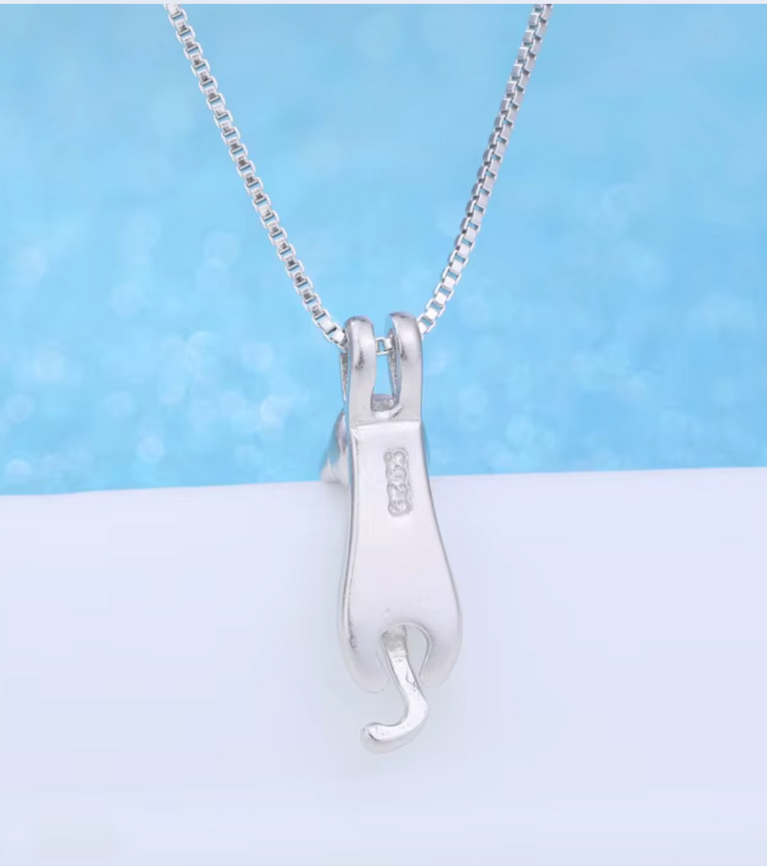 Sterling Silver Cute Hanging Cat Adjustable necklace.